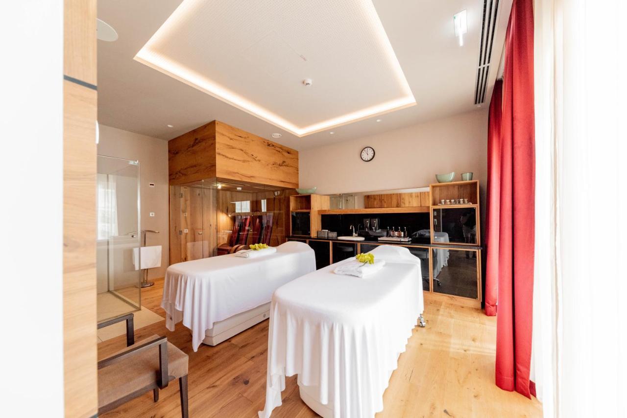 Avita Resort Bad Tatzmannsdorf Bagian luar foto